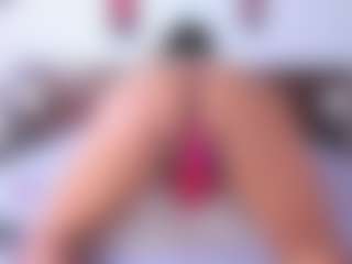 MiaMarin-hot's Live Sex Cam Show