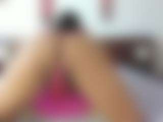 MiaMarin-hot's Live Sex Cam Show