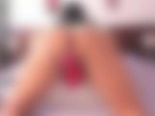 MiaMarin-hot's Live Sex Cam Show