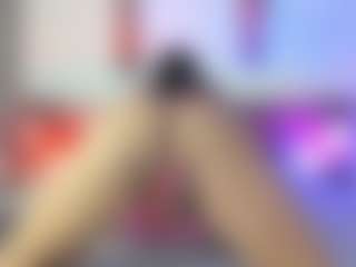 Live cam show with MiaMarin-hot - Smoking on Camsoda