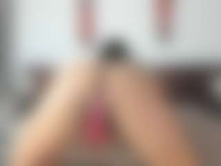 MiaMarin-hot's Live Sex Cam Show