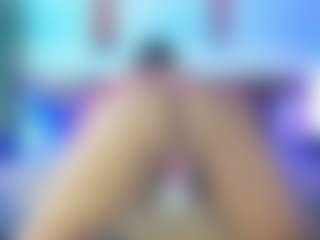 Live cam show with MiaMarin-hot - Black Hair on Camsoda