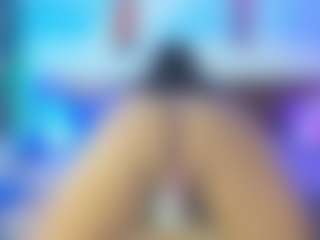 MiaMarin-hot's Live Sex Cam Show