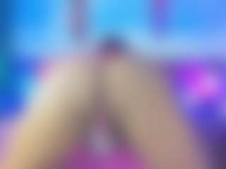 MiaMarin-hot's Live Sex Cam Show