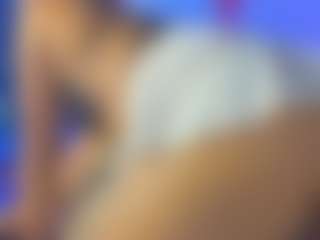MiaMarin-hot's Live Sex Cam Show