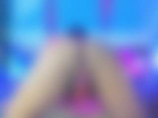 Live cam show with MiaMarin-hot - Chubby on StripNow