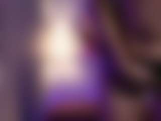 Live cam show with LorenDaze - Athletic Middle Aged on Gym Cam Girls