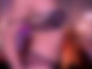 Live cam show with LorenDaze - Control on Camsoda
