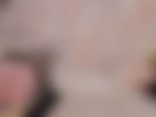 Live cam show with VanessaFox__ - White on Camsoda | united states