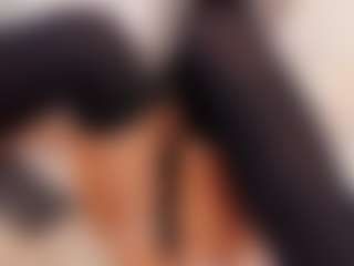 Live cam show with VanessaFox__ - Shaved on Fit Hotties