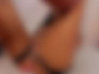 Live cam show with VanessaFox__ - Handjob on crypto-cams