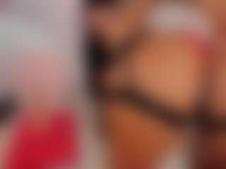 Live cam show with VanessaFox__ - Shaved on CamClone