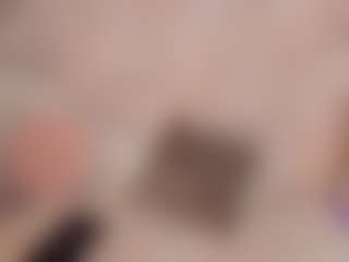 Live cam show with VanessaFox__ - Oil on https://playwithruby.com
