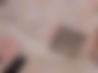 Live cam show with VanessaFox__ - Strip on studioflirtlive.com