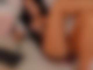 Live cam show with VanessaFox__ - Fingering on sexylive.show