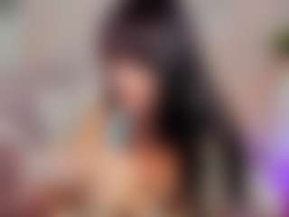 Live cam show with VanessaFox__ - Spank Curvy on Camsoda