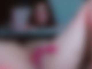 Live cam show with Red-moon1 - Thin on Camsoda