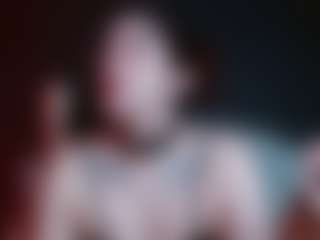 Live cam show with Red-moon1 - Camel Toe on CamClone