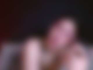 Live cam show with Red-moon1 - Facial Piercings on camwithhim.com