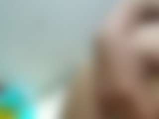 Live cam show with Isabel Sofia - Foot Fetish on Latina Girls