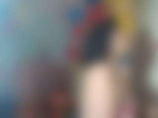 Live cam show with Isabel Sofia - Dildo on SquirtSoMuch
