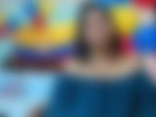 Live cam show with Isabel Sofia - Lovense on crypto-cams