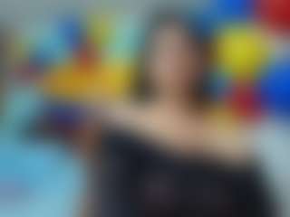 Live cam show with Isabel Sofia - Flashing on Milfs Live