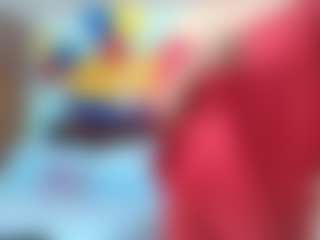 Live cam show with Isabel Sofia - Granny on Camsoda Late Night