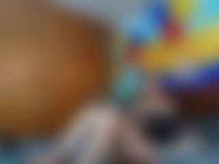 Live cam show with Isabel Sofia - Amateur Mature on CamClone
