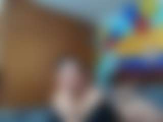 Live cam show with Isabel Sofia - Granny Dildo on makecum.org
