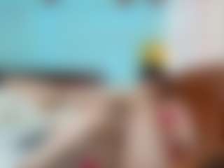 Live cam show with Isabel Sofia - Bikini on CamSodaAdn