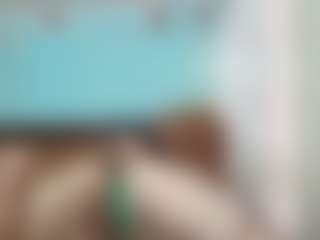 Live cam show with Isabel Sofia - Mature on luckytryst.com