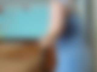 Live cam show with Isabel Sofia - Bikini on Dolls Live