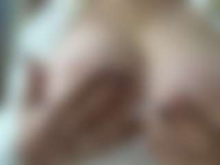 Isabel Sofia's Live Sex Cam Show