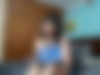 Live cam show with Isabel Sofia - Asian Granny on https://playwithruby.com