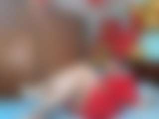 Live cam show with Isabel Sofia - Trimmed Granny on Free Soda