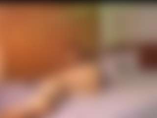 Live cam show with Isabel Sofia - Middle Aged on sexylive.show