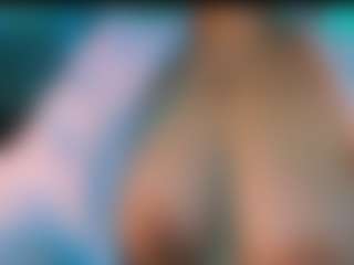 Live cam show with Isabel Sofia - Asian Granny on CamClone