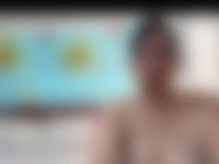 Live cam show with Isabel Sofia - Mature on liverealitysex.com