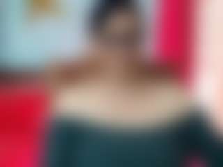 Live cam show with Isabel Sofia - Amateur Mature on Camsoda