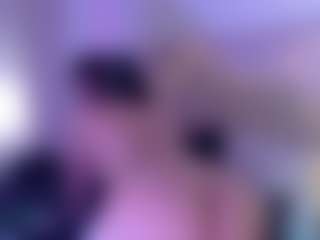 KLOE's Live Sex Cam Show