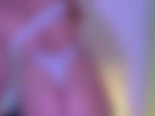 KLOE's Live Sex Cam Show