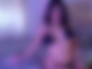 KLOE's Live Sex Cam Show
