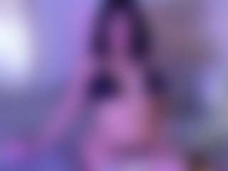 KLOE's Live Sex Cam Show