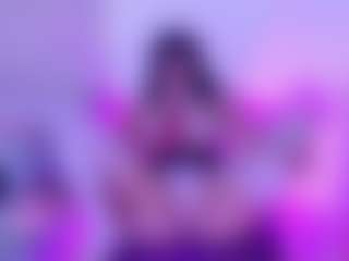 KLOE's Live Sex Cam Show