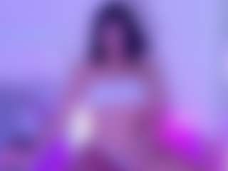 KLOE's Live Sex Cam Show