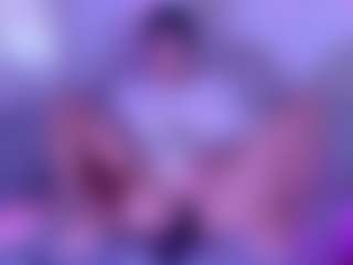 KLOE's Live Sex Cam Show
