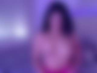 KLOE's Live Sex Cam Show
