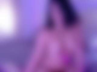 KLOE's Live Sex Cam Show