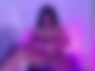 KLOE's Live Sex Cam Show